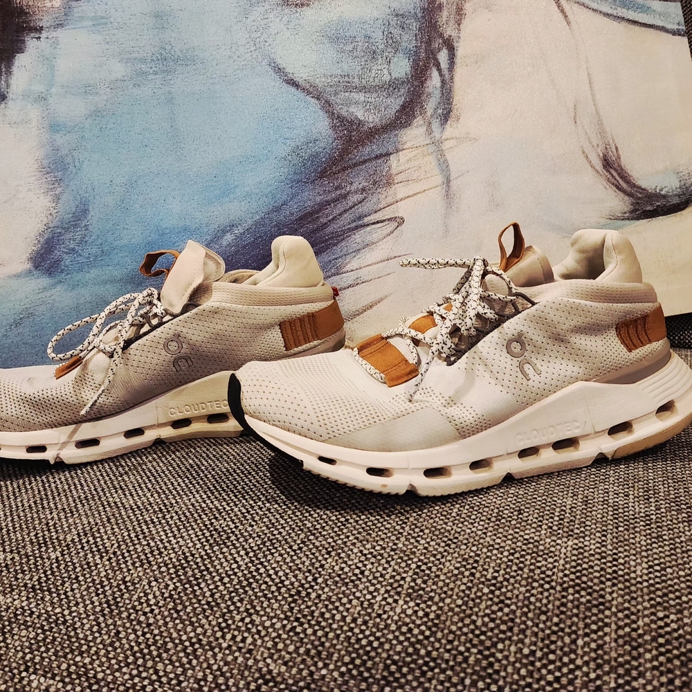 On Running Women's Sneakers - Cream and Gray - Picture 2 of 5